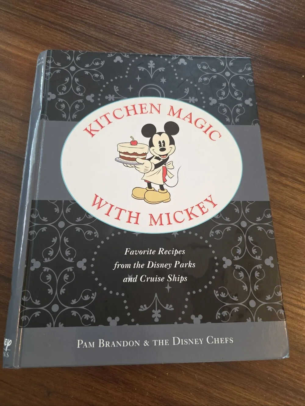 Disney Kitchen Magic with Mickey Cookbook